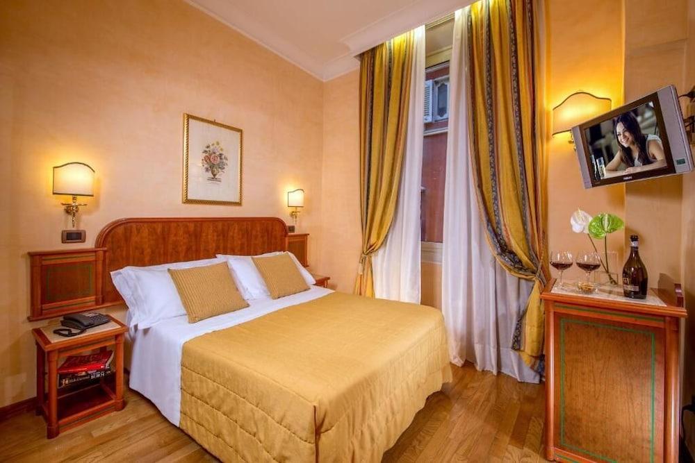 Hotel Regno Rome Luaran gambar