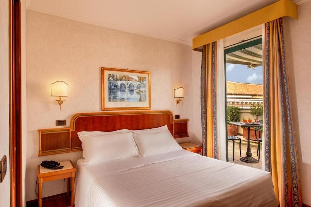 Hotel Regno Rome Luaran gambar